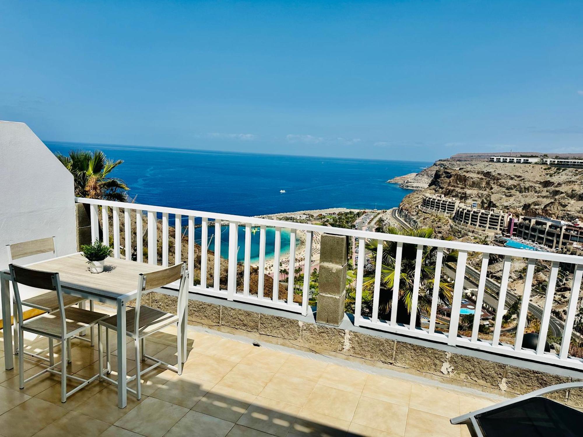 Amadores Balcony - With Ocean View. Apartment Bagian luar foto